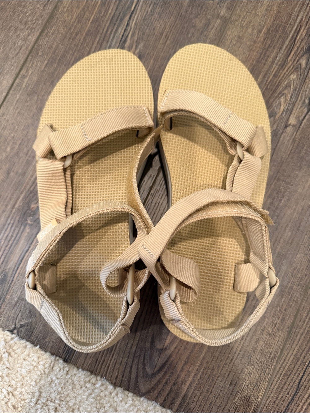 Teva sandal size 8